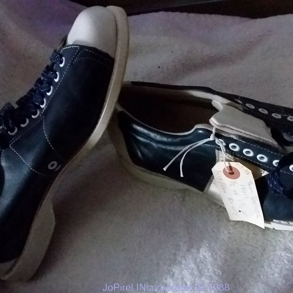 1950s Classics Saddle Bobby Sock Shoes  Navy/Camel color